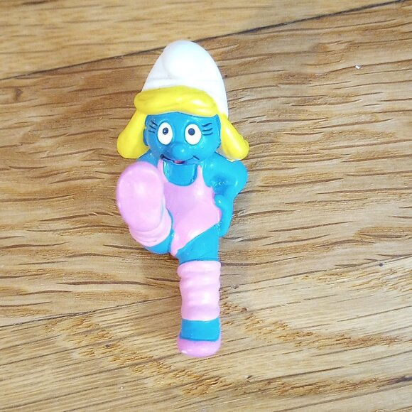 Vintage smurfs Smurfette ballet exercise figure - Picture 3 of 4